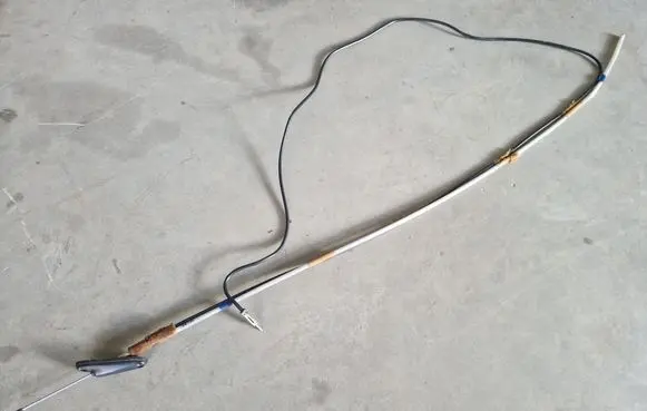 Mitsubishi Pajero Sport I Radio antenna 