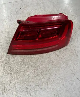 Audi A8 S8 D4 4H Rear/tail lights 4H0945096