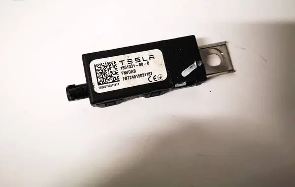 Tesla Model Y Antenna control unit 155133100b 1551331-00-b