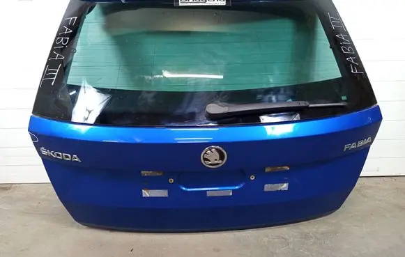 Skoda Fabia Mk3 (NJ) Truck tailgate FABIAKOMIKLAPAACF