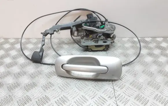 Chrysler Voyager Rear door lock