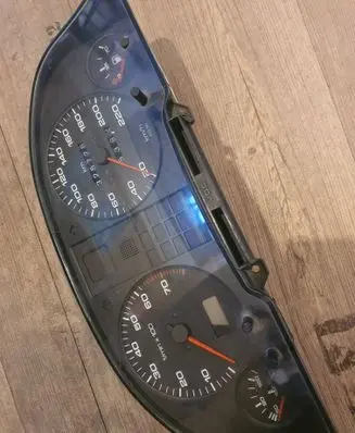 Audi 80 90 S2 B4 Speedometer (instrument cluster) 893919059C 893919033BB 361062