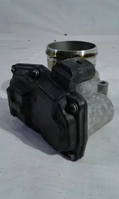 Ford Focus Throttle valve DS7G9F991BB