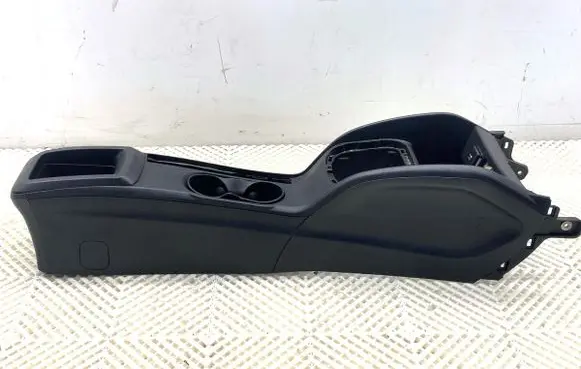 Fiat Tipo Center console 