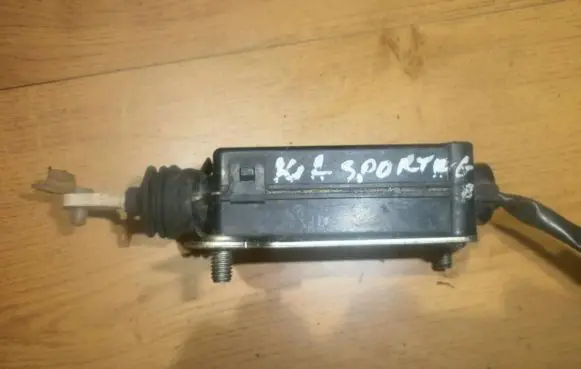 KIA Sportage Central locking motor nb7lh