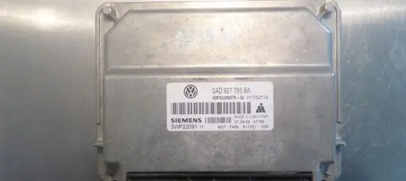 Volkswagen Touareg I Transfer box differential control unit 0AD927755BA 5WP22091