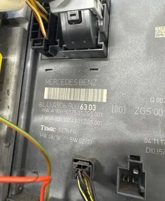 Mercedes-Benz Sprinter W906 Fuse module A9069006303