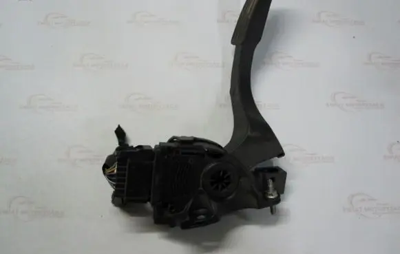 Ford S-MAX Accelerator throttle pedal 9F836