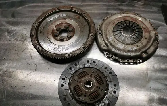 Skoda Roomster (5J) Clutch set kit 073105273C 038141032