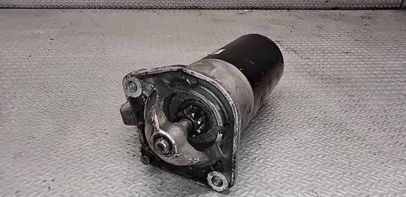 Volvo V70 Starter motor 88213071