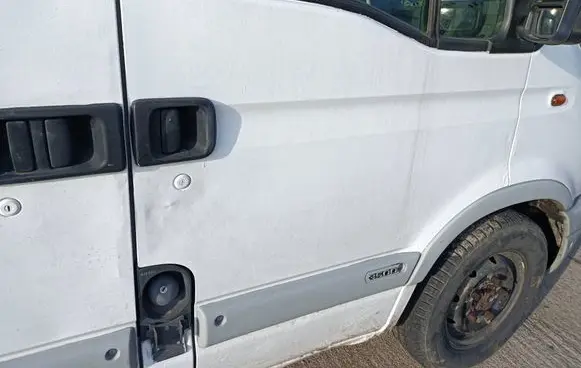 Opel Movano A Front door