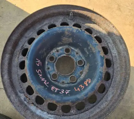 Mercedes-Benz C W202 R15 steel rim 2104000202