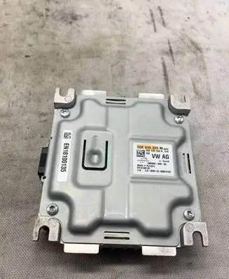 Volkswagen Golf VIII Other control units/modules 5QE035335M 5QE035335B 100055900900