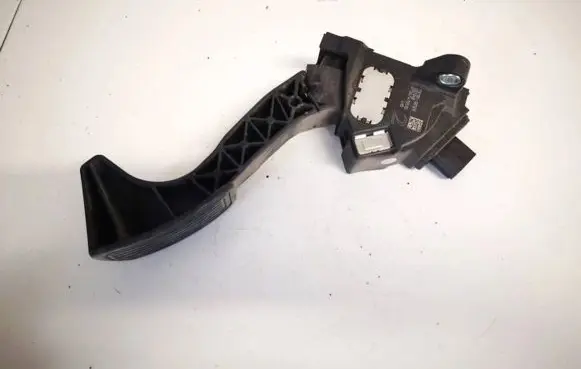 Toyota Auris E180 Accelerator throttle pedal 7811002120 78110-02120