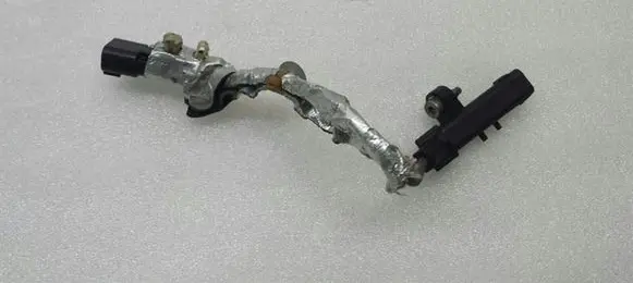Land Rover Range Rover Sport L320 Crankshaft position sensor 9X2Q6C315AB