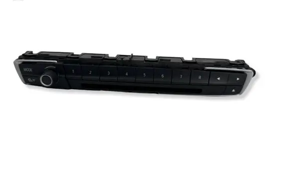 BMW 1 F20 F21 Head unit multimedia control E1065974G