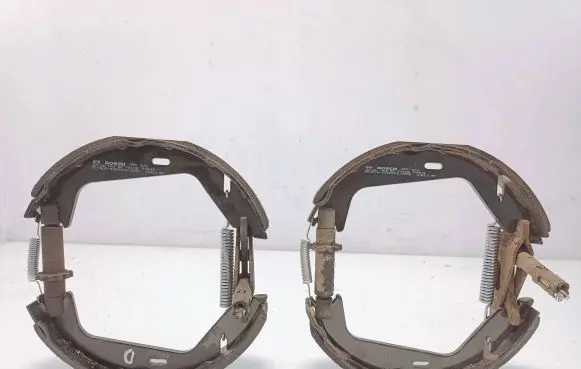 Volvo S60 Handbrake/parking brake pads 