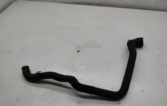 Volkswagen Tiguan Engine coolant pipe/hose 5N0122157AJ