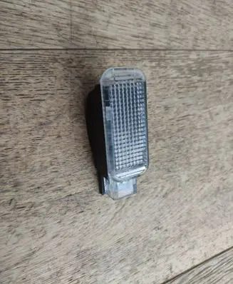 Audi A6 S6 C6 4F Rear seat light SB7FR