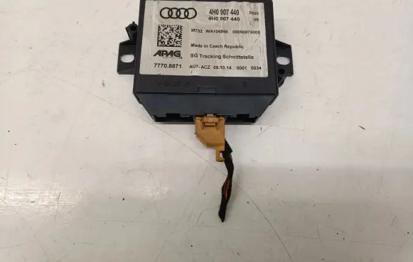 Audi A8 S8 D4 4H Parking PDC control unit/module 4H0907440
