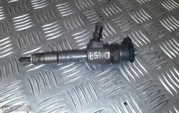 Citroen Berlingo Fuel injector 0445110340