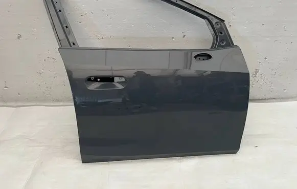 BMW 2 Active Tourer U06 Front door 