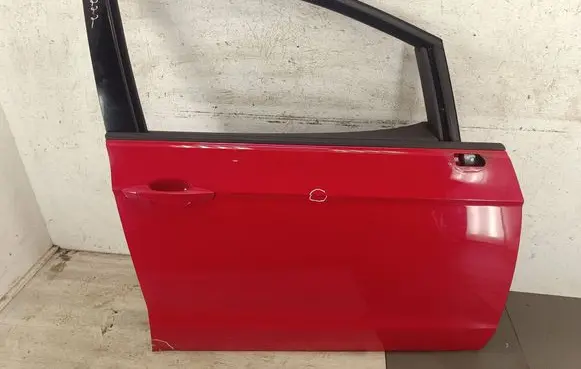 Volkswagen Golf VII Front door