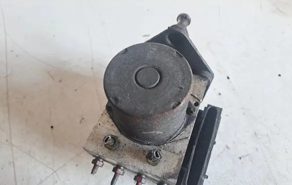 Volkswagen Crafter ABS Pump 0265235031 A0014462589