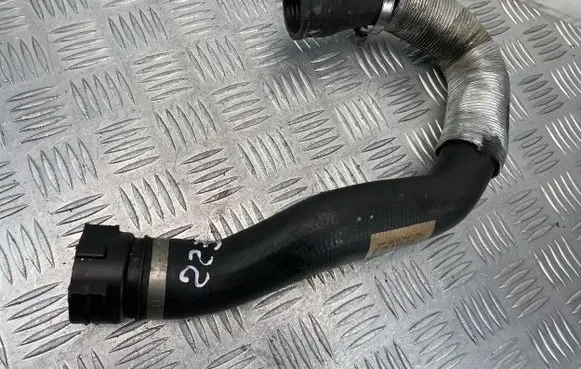 BMW 7 F01 F02 F03 F04 Engine coolant pipe/hose 7581942 7581942030