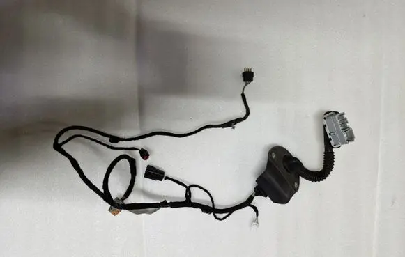Dodge Durango Rear door wiring loom 68333600AA