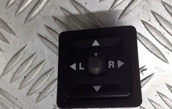 Mitsubishi Galant Wing mirror switch BRAK