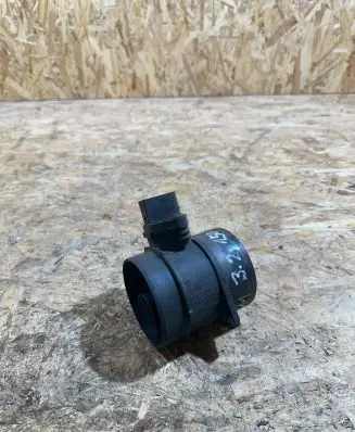 Mercedes-Benz E W211 Mass air flow meter A6460940048 0281002535