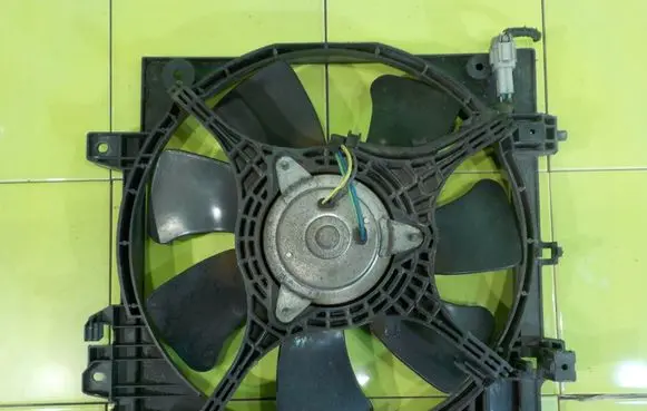 Subaru Forester SH Fan set TP221