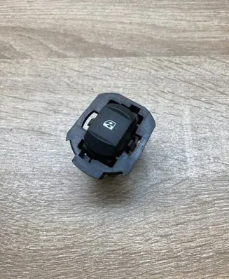 Renault Megane III Electric window control switch