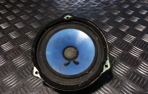 KIA Carens I Front door speaker 0K2FB66960