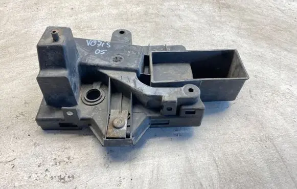 Chrysler Voyager Battery tray heat shield 64577t 04860858ab Hp28021