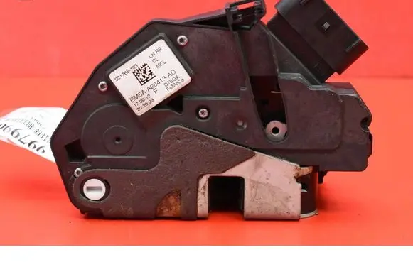 Ford Focus Rear door lock BM5AA26413AD