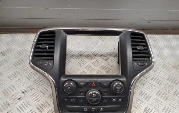 Jeep Grand Cherokee Climate control unit P05091840AF