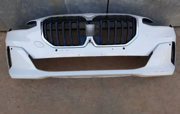 BMW 2 Active Tourer U06 Front bumper 51118737313 8737313