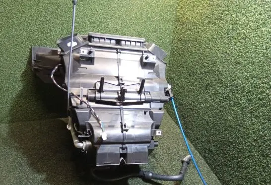 Interior heater climate box assembly
