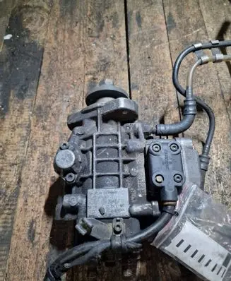 Fuel injection high pressure pump
