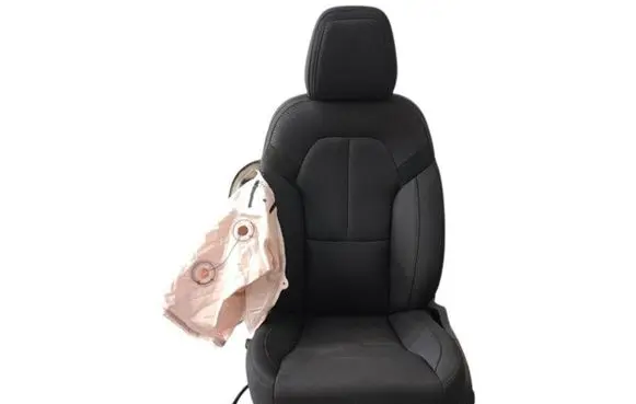 Polestar 2 Front driver seat 32248989 31498357 32272580