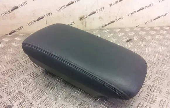 Mitsubishi Outlander Armrest 