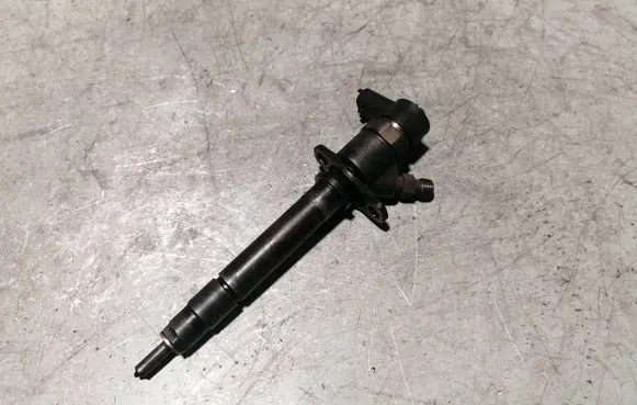 Volvo XC90 Fuel injector 0445110078