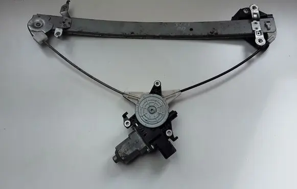 Subaru Forester SH Front door window regulator with motor 61041SC000