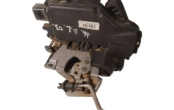 Audi A6 S6 C5 4B Rear door lock 4B0839015G