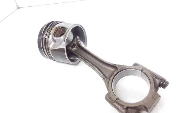 Volkswagen Transporter - Caravelle T5 Piston with connecting rod 03LA