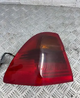 BMW 3 E90 E91 Rear/tail lights 7160061