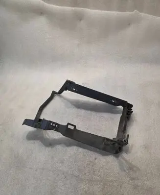 Headlight/headlamp mounting bracket