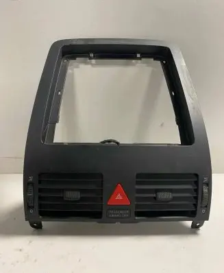Volkswagen Touran I Dash center air vent grill 1T1819728B